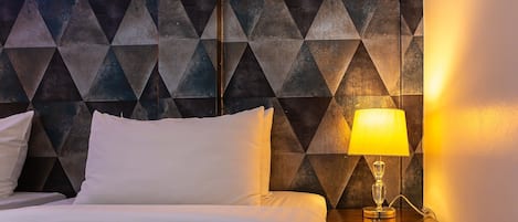 Quarto superior | Roupas de cama antialérgicas, frigobar, Wi-Fi de cortesia, roupa de cama