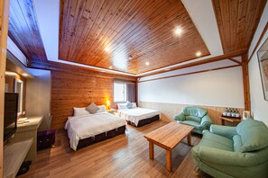 Traditional Suite | 1 bedroom, blackout drapes, free WiFi, bed sheets