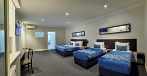 In-room safe, desk, iron/ironing board, free WiFi