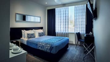 In-room safe, desk, iron/ironing board, free WiFi