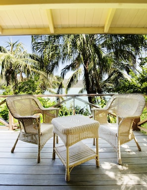 Vila, vista para o oceano (Ocean View Bure) | Terraço/pátio