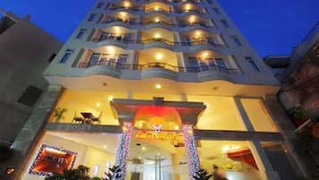 Front of property – evening/night