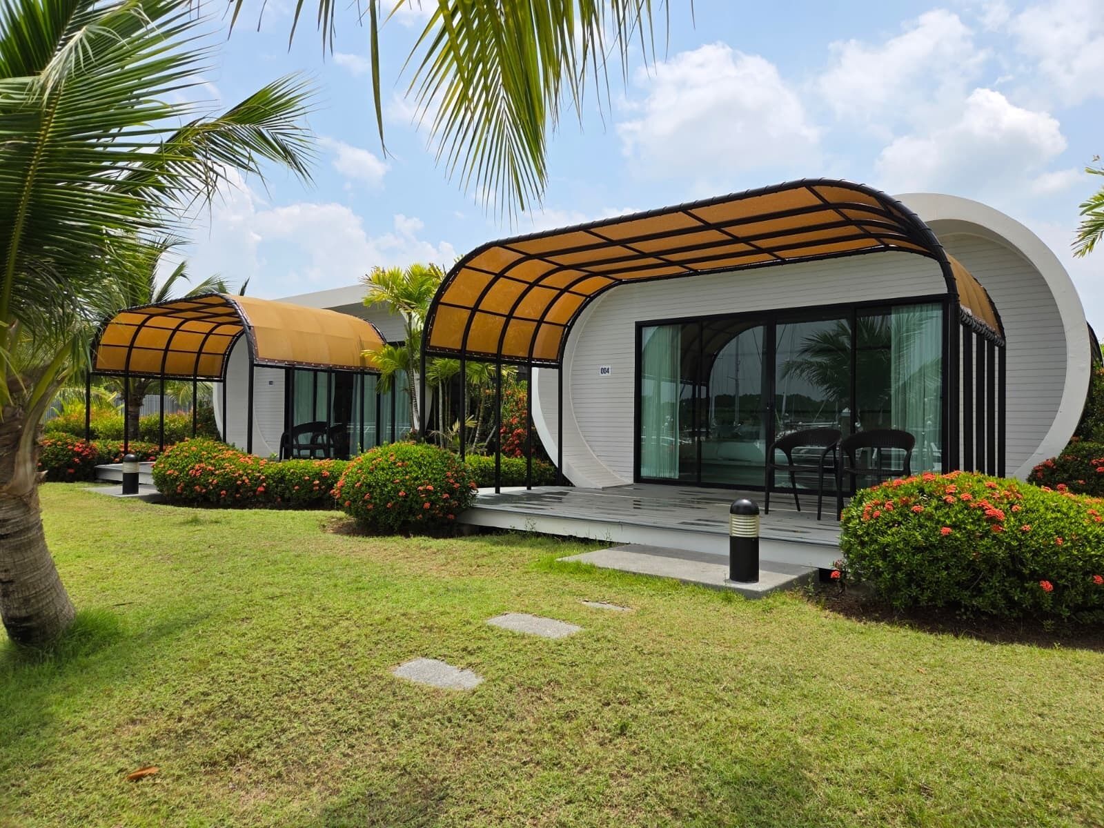 Standard Double or Twin Room, 1 Bedroom, Harbour View, Overwater