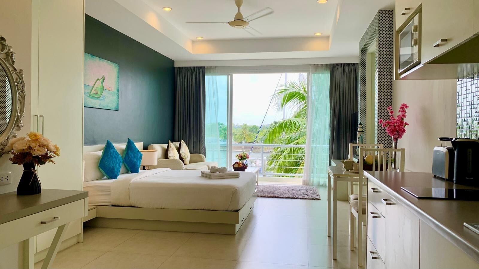 스탠다드 스튜디오, 침실 1개, 금연 | 객실 내 금고, 각각 다른 스타일의 인테리어, 노트북 작업 공간, 암막 커튼