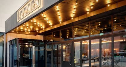 Lumia Hotel Myeongdong