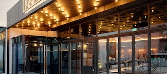 Lumia Hotel Myeongdong