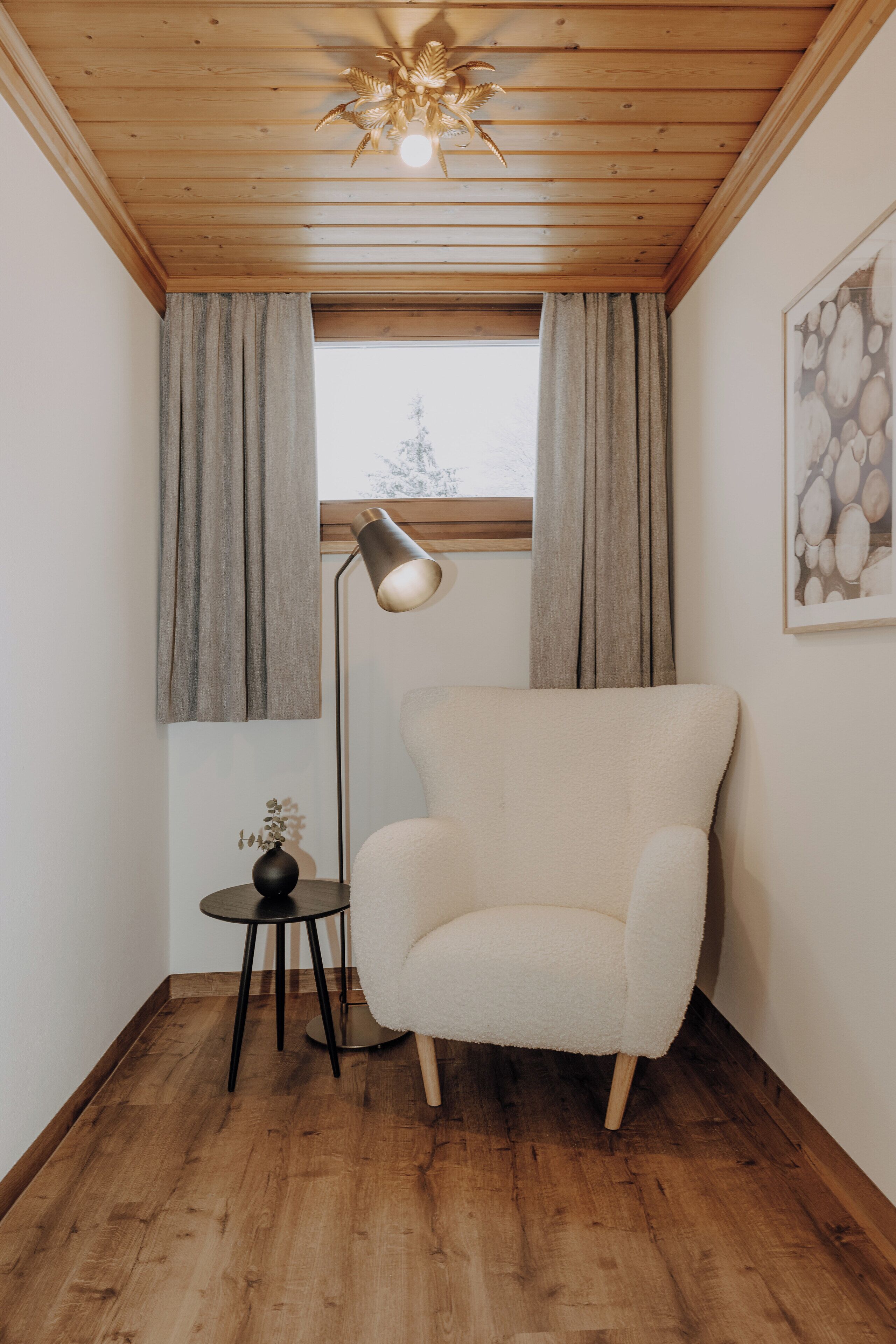 classic room | 1 bedroom, premium bedding, in-room safe, blackout curtains