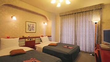 Kamar Twin, 2 kamar tidur | Brankas, meja kerja, Wi-Fi, dan seprai linen