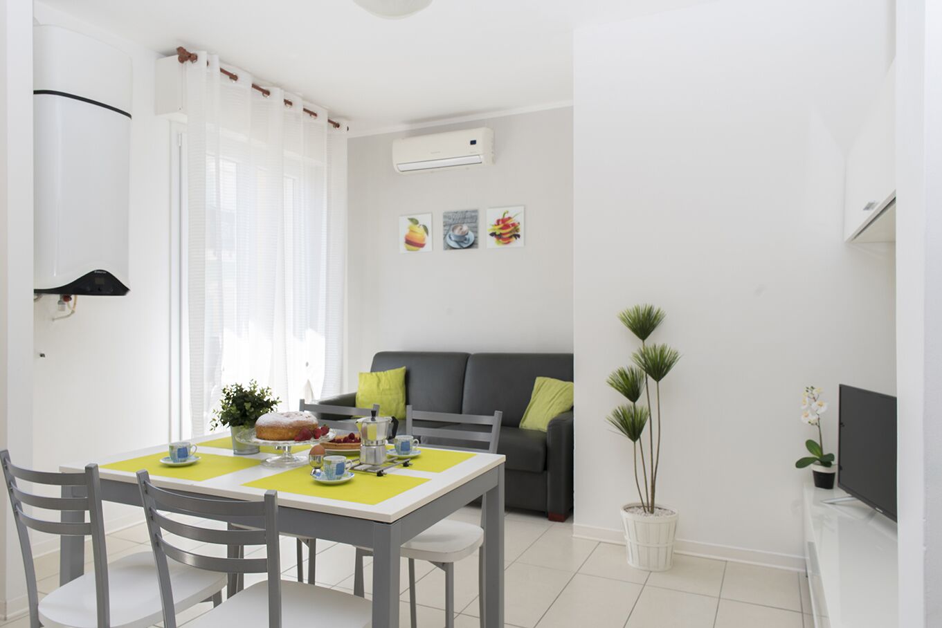 Apartamento, 1 quarto (4 pax) | 1 quarto, edredons de pluma, ferros/tábuas de passar roupa