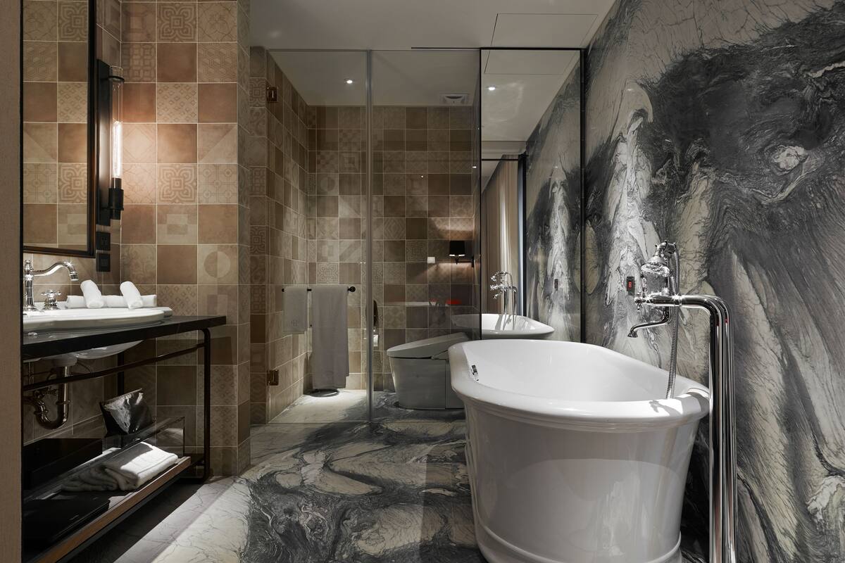 premium room | bathroom | separate bathtub and shower, deep-soaking bathtub