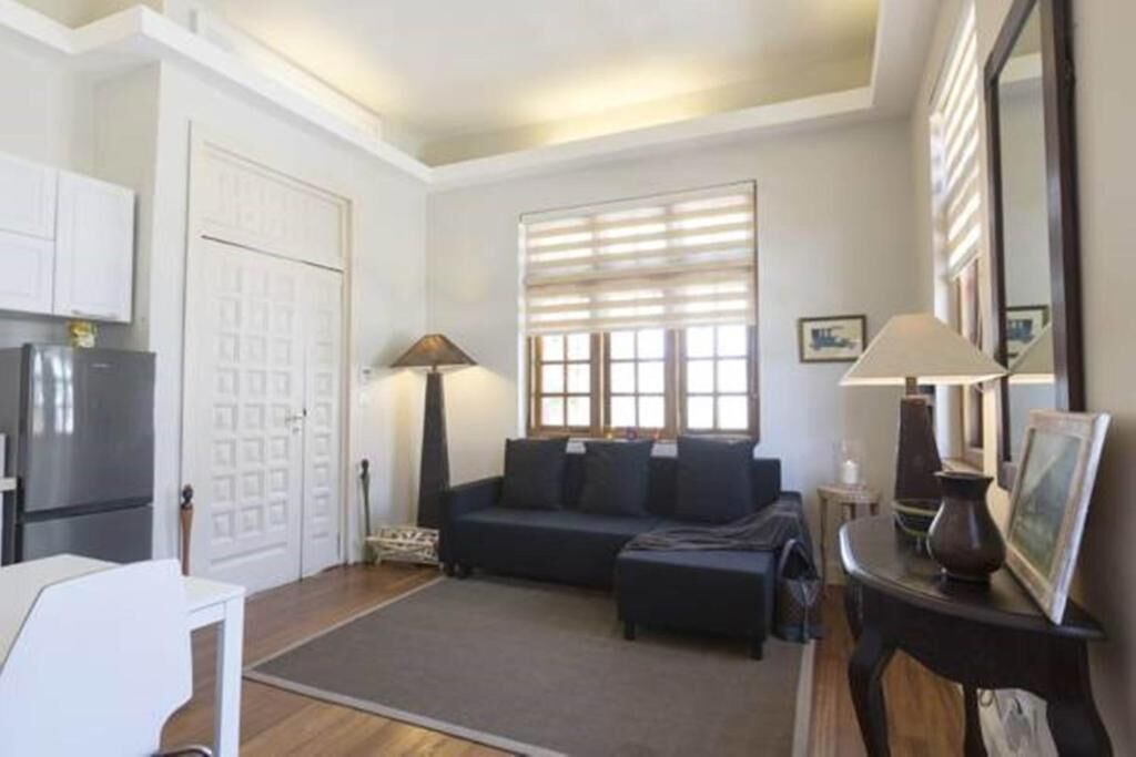 executive suite, pool view | living area | led tv