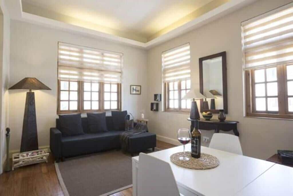 Executive-suite - udsigt til pool | Opholdsområde | LED-tv