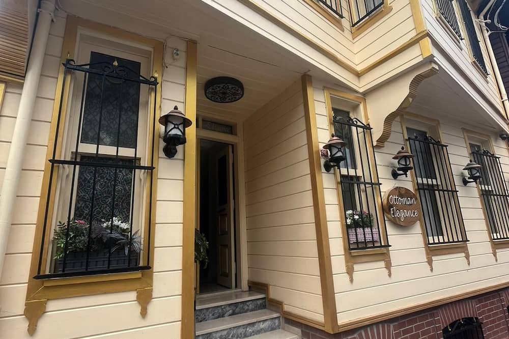Ottoman Elegance Hotel