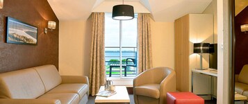 公寓, 1 间卧室, 海景 | 起居区 | 平板电视