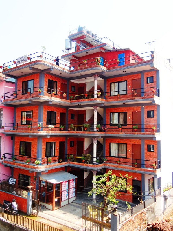 Aerial view - Hotel Hakoniwa (Pokhara)