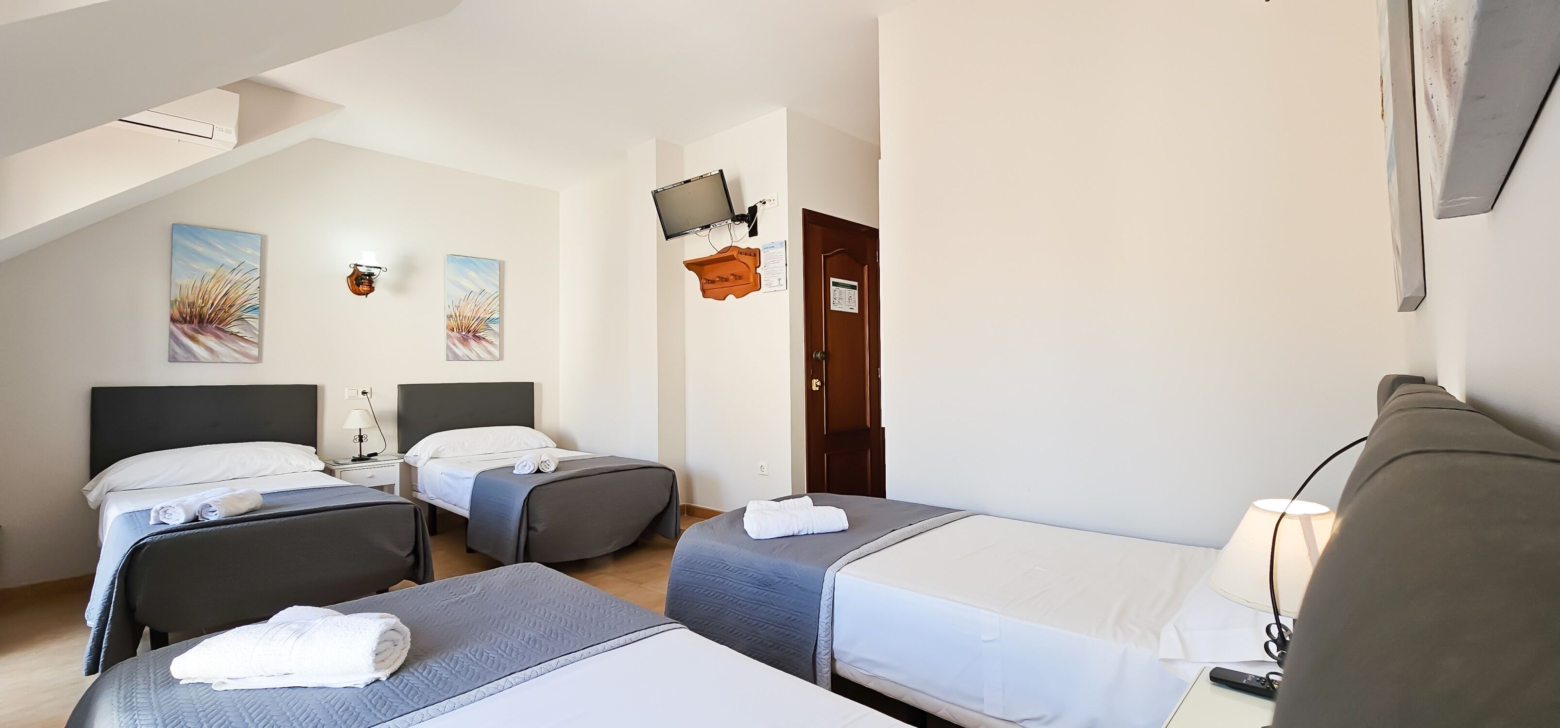 Photo - Hostal Cuevas