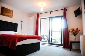 Apartamento, sacada | Ferros/tábuas de passar roupa