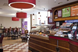 Restaurant - Premier Inn London Stansted Airport (Bishop's Stortford)
