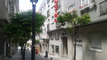 Façana frontal de l'allotjament