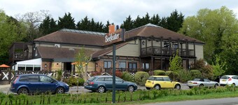 Premier Inn Chessington