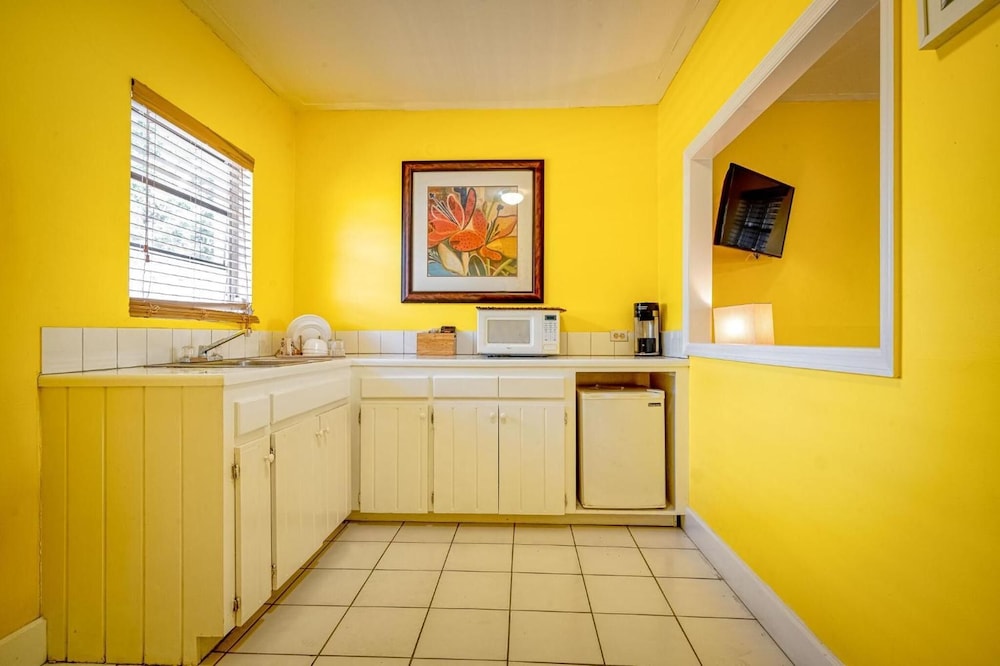 Royal Palm Hotel by null