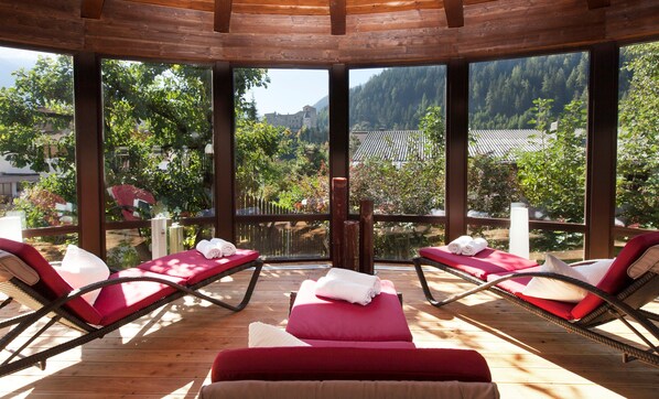 Sauna, steam room, body treatments, aromatherapy, hot stone massages - Beauty & Wellness Hotel Tirolerhof (Nauders)