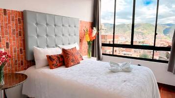 Apartment, 2 Bedrooms | 1 bedroom, hypo-allergenic bedding, down comforters