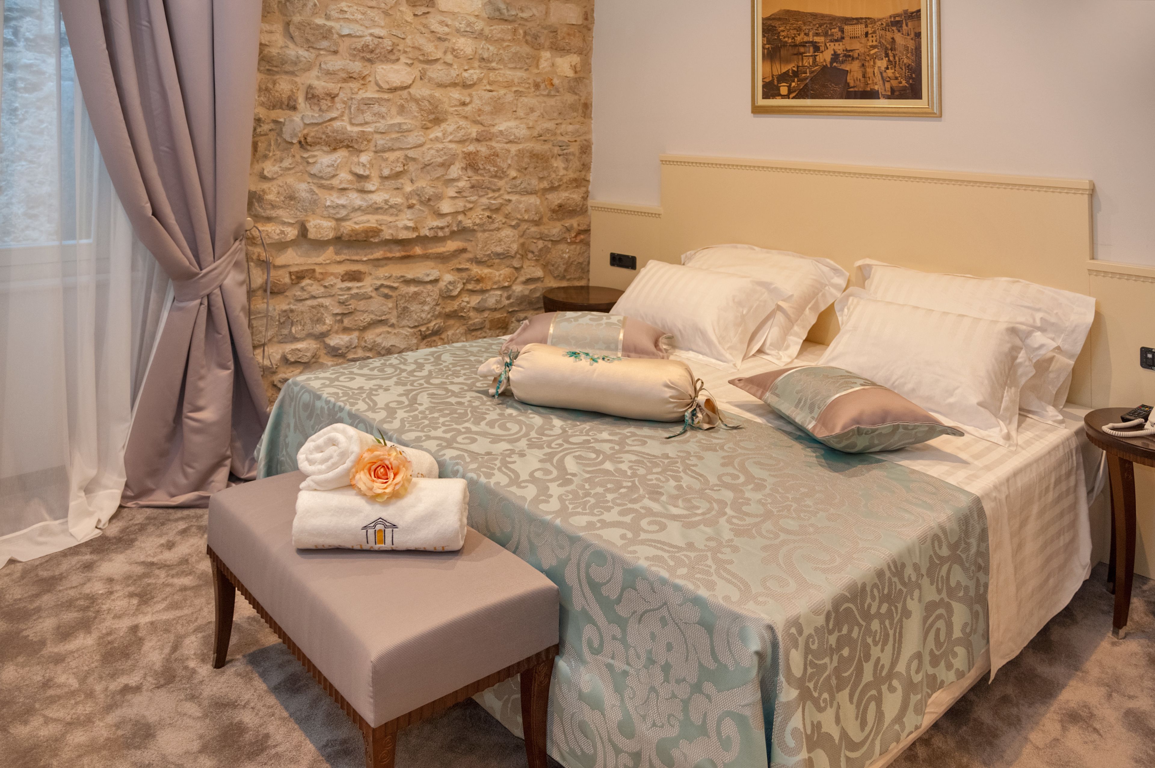 standard double or twin room | premium bedding, minibar, in-room safe, individually decorated