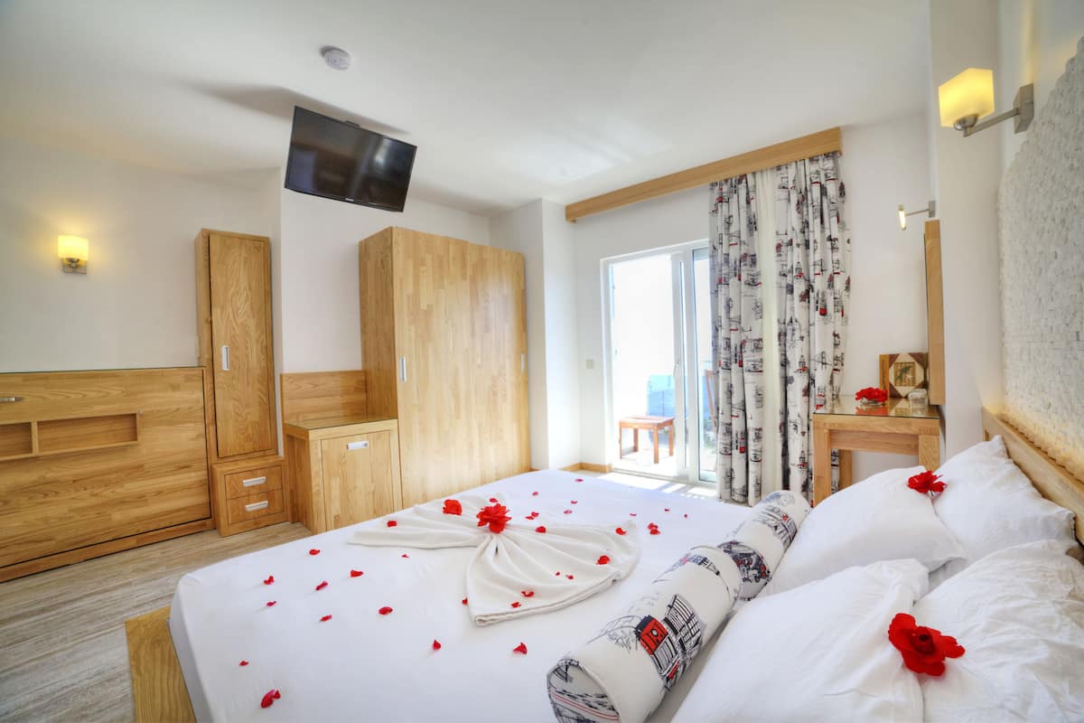 Triple Room, Sea View