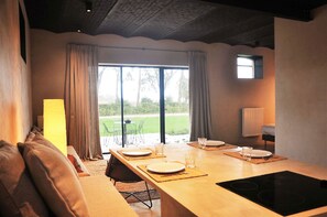 Televisión de pantalla plana