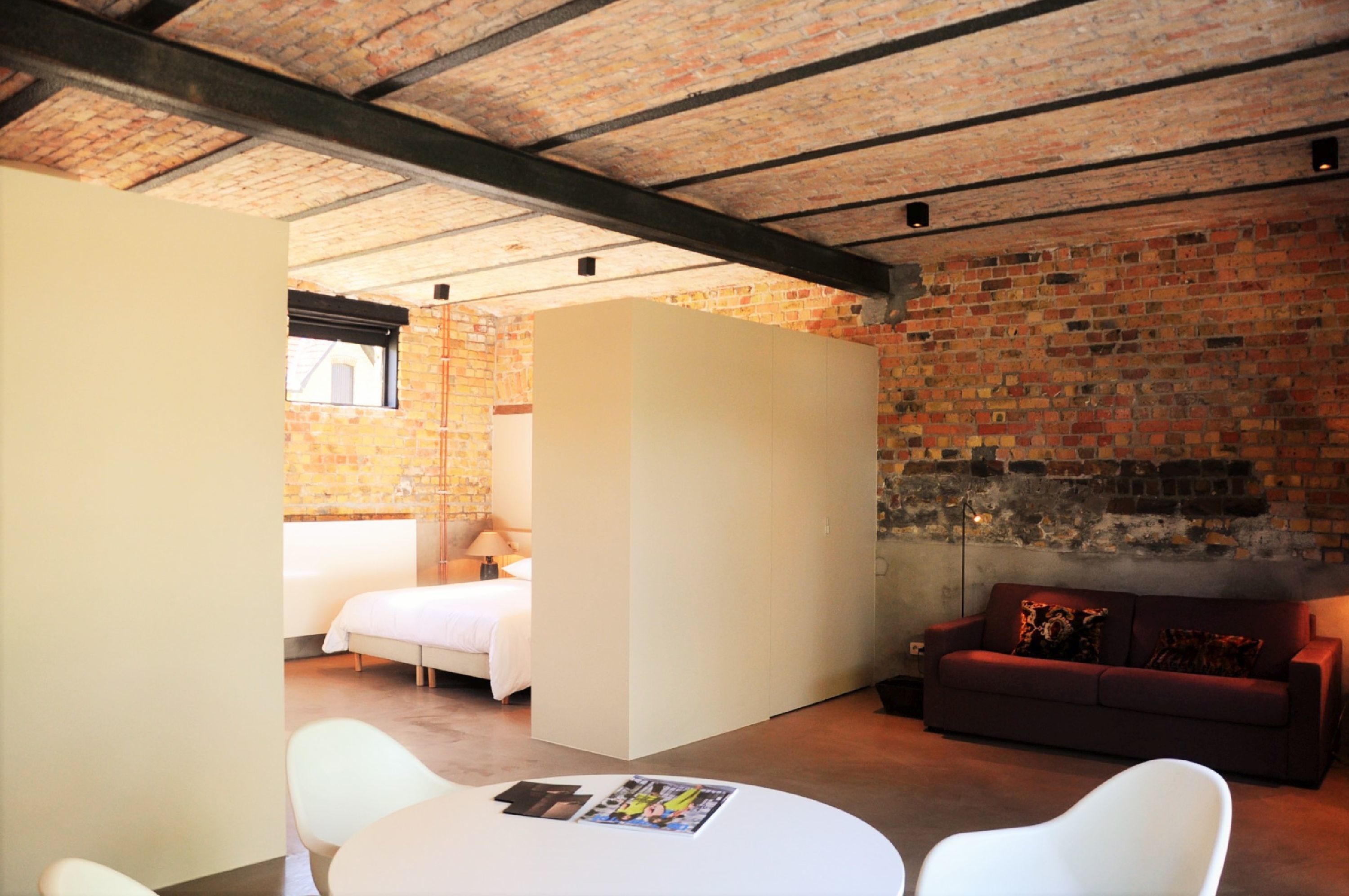 Family Studio, Kitchen, Garden View | Living area