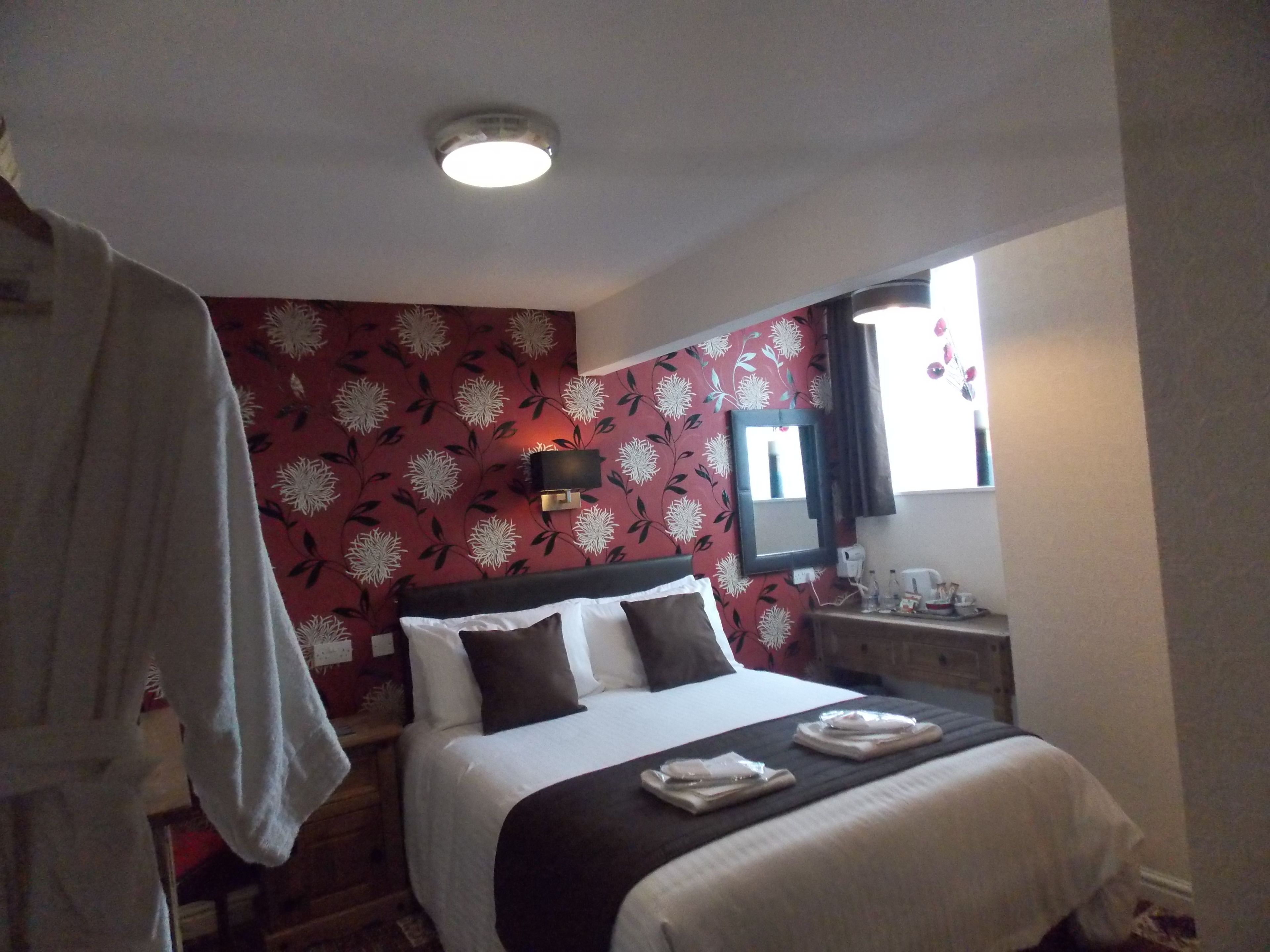 premier double room, 1 king bed | bed sheets