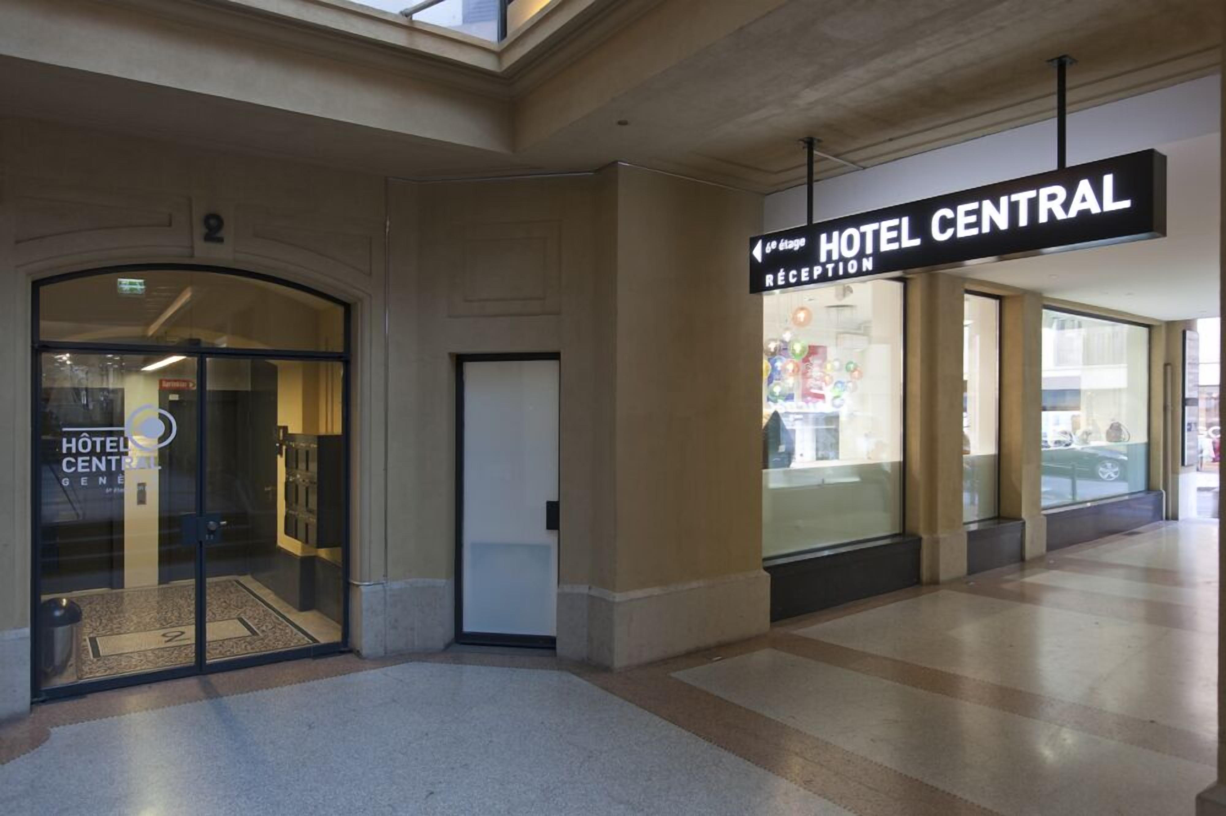 Entrée de l’hébergement