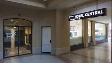 Entrada de la propiedad