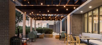 Home2 Suites by Hilton Irving / DFW Airport North