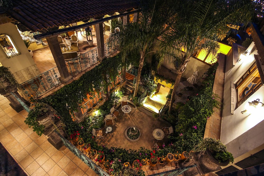 Mansion San Miguel