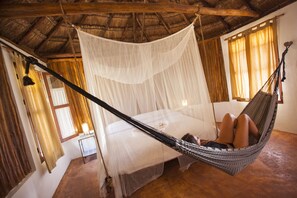 Deluxe Suite, 1 King Bed, Garden Area | 1 bedroom, premium bedding, in-room safe, iron/ironing board - Zentik Project Boutique Hotel & Spa (Valladolid)