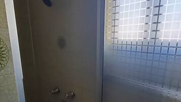 Double Room | Bathroom