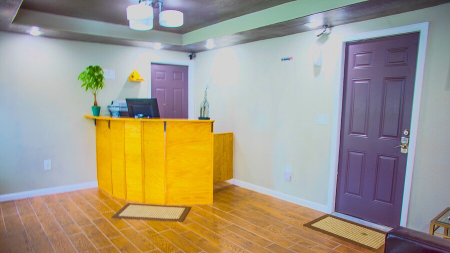 Knights Inn Harrisonville