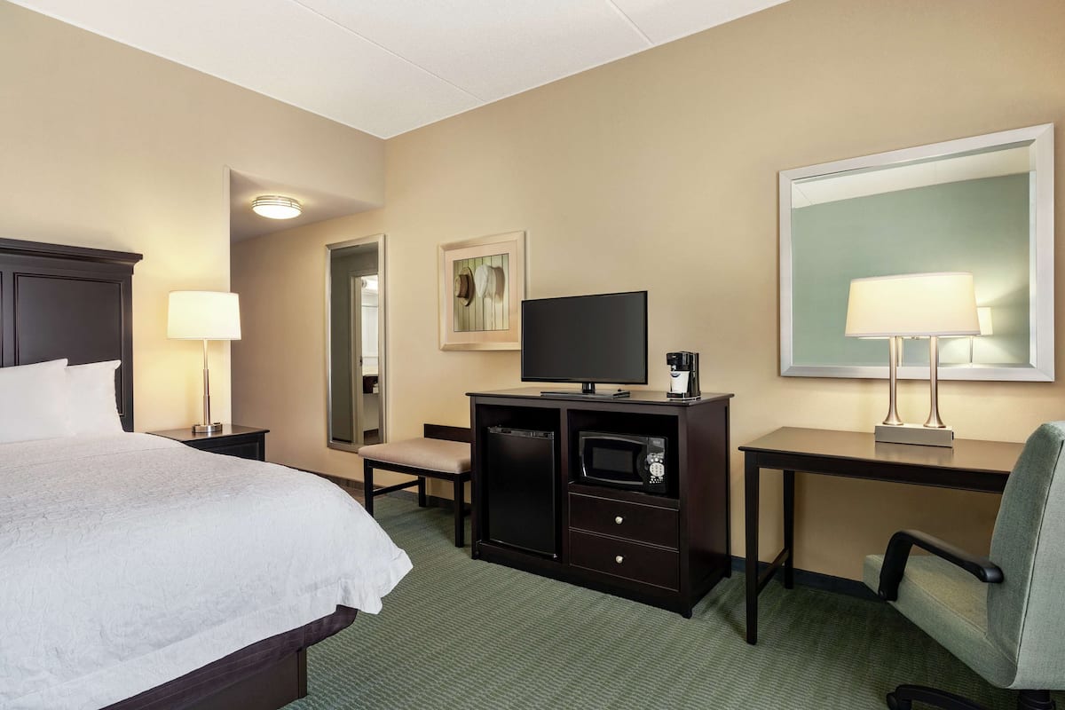 In-room safe, desk, laptop workspace, iron/ironing board