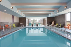 Indoor pool - Home2 Suites by Hilton Oklahoma City Quail Springs (Oklahoma City)