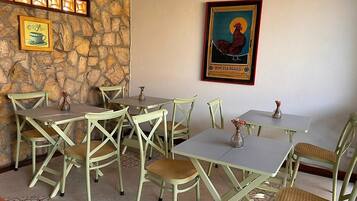 Desayuno buffet incluido todos los días