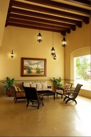 Lobby. TecnoHotel Valladolid