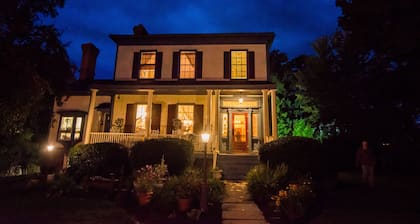 Borland House Inn