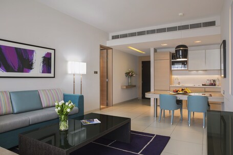 Capital Centre Arjaan by Rotana - Image 38