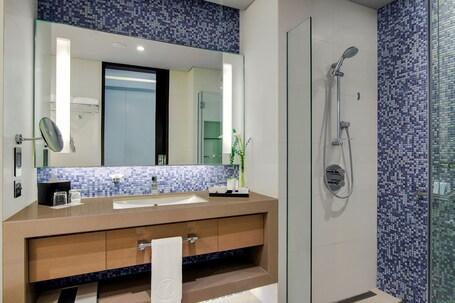 Capital Centre Arjaan by Rotana - Image 41