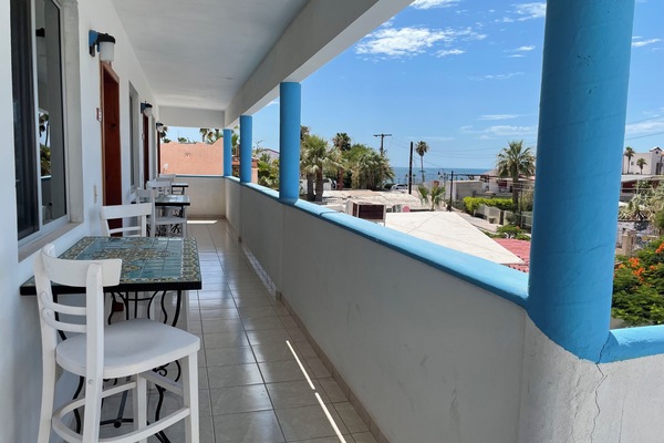 Basic Single Room, 1 King Bed | Terrace/patio