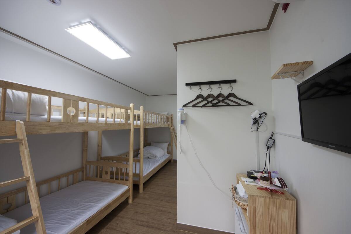 Rúmföt af bestu gerð, hljóðeinangrun, ókeypis þráðlaus nettenging