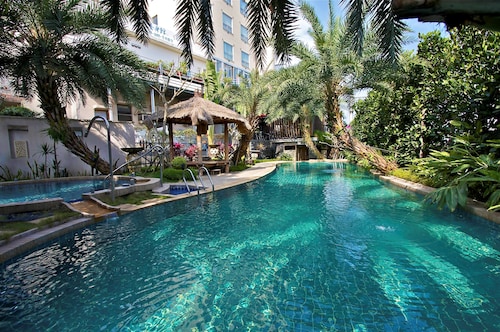 Hotel Les Champs Jiaosi