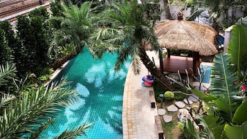 Udendørs pool